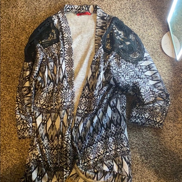 Hot Kiss Sweaters - Grey and black cardigan